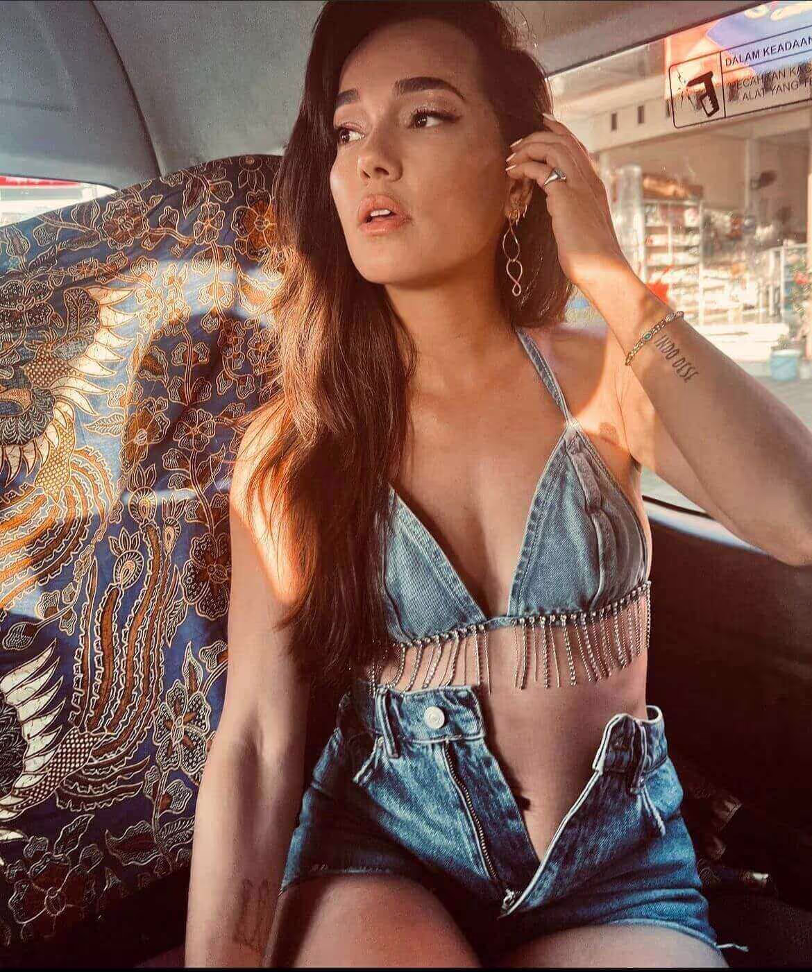 Bibi